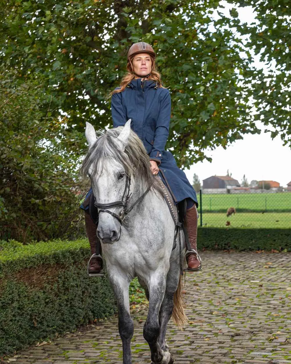 Stylish Baleno Kensington Long Waterproof Coat for Ultimate Protection and Comfort