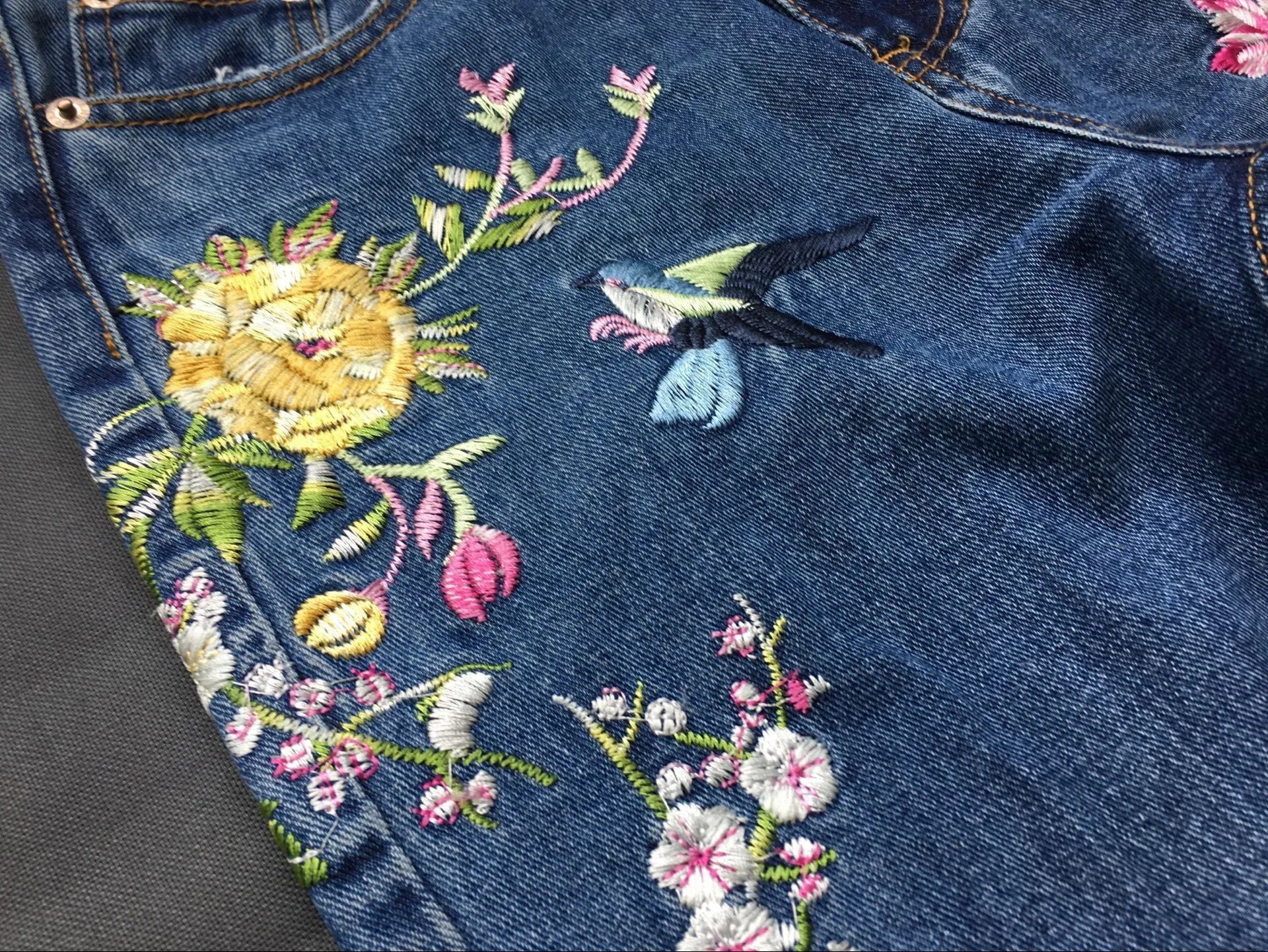 Bird Flower Front and Back Embroidery Jeans