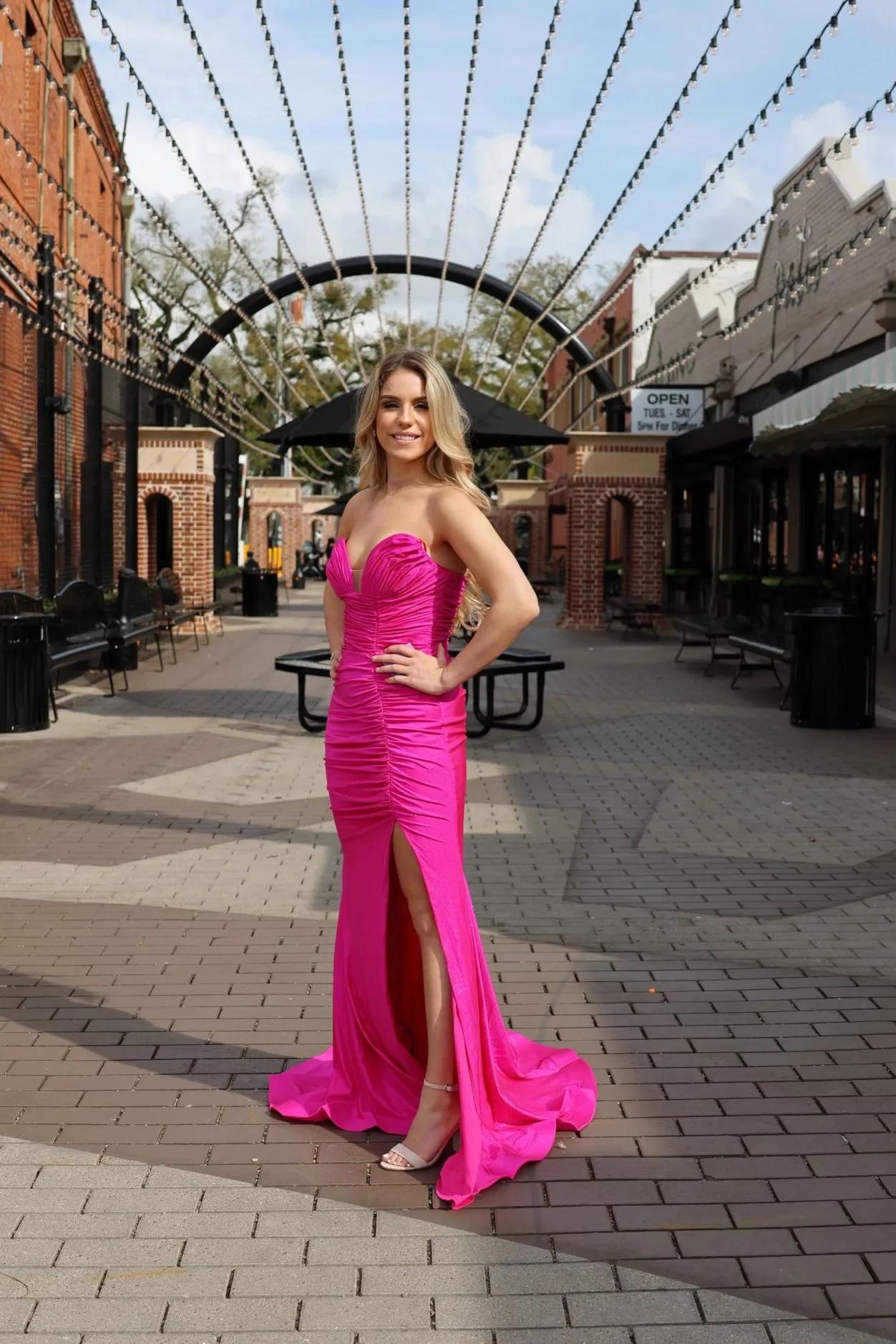 Calin Strapless Glitter Stretch Gown W/Gloves