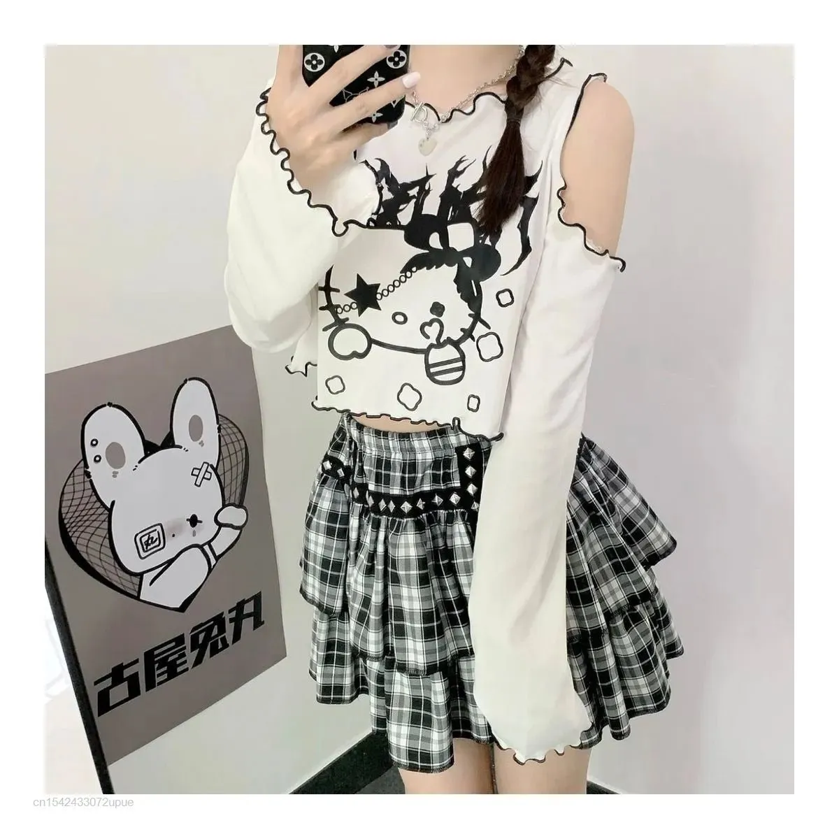 Kawaii Hello Kitty Vintage Printed T-Shirt