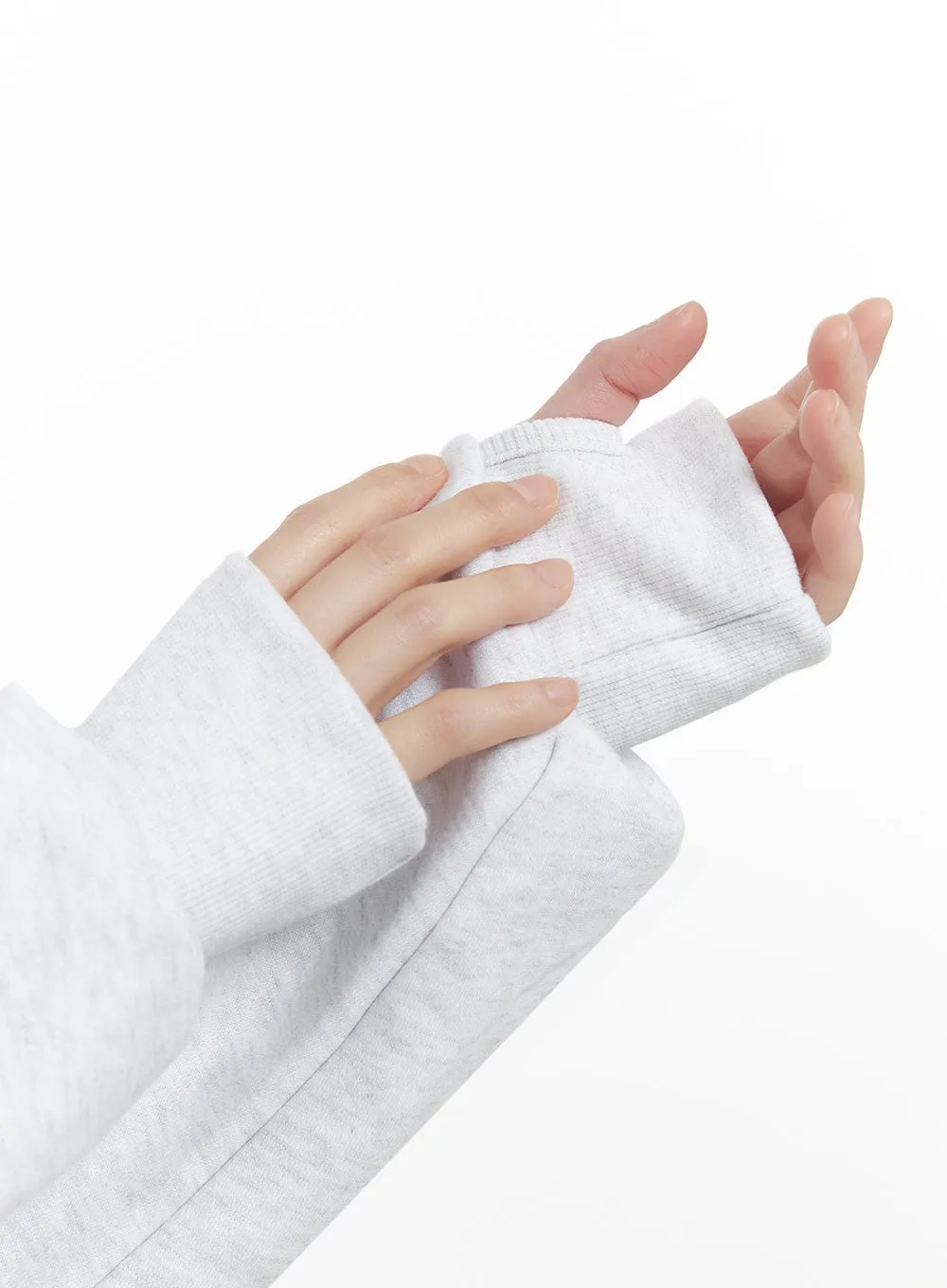 Oversized Solid Hooded Sweatshirt IN427