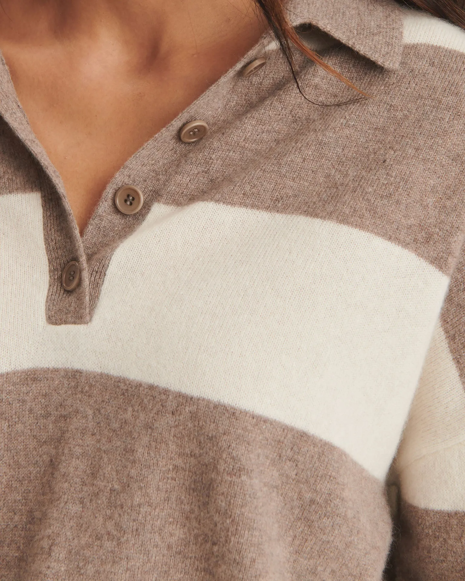 Luxurious Recycled Cashmere Oversized Rugby Polo Shirt for Ultimate Comfort and Style