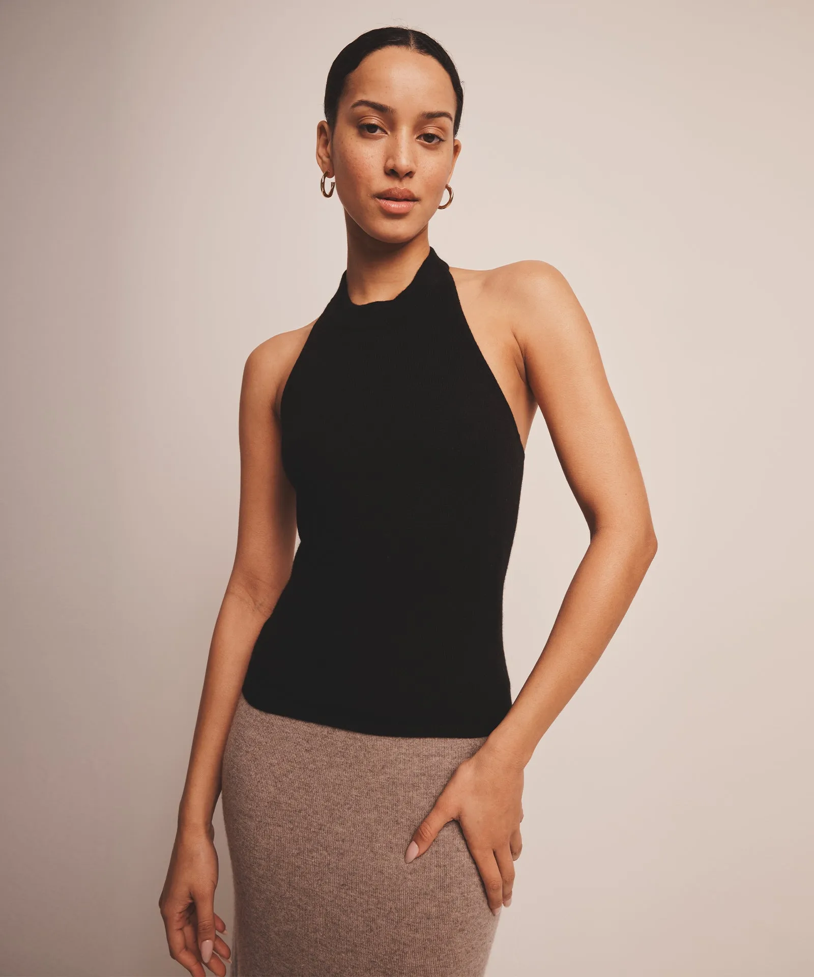 Luxurious Signature Cashmere Halter Neck Top - Elegant Womens Fashion Blouse