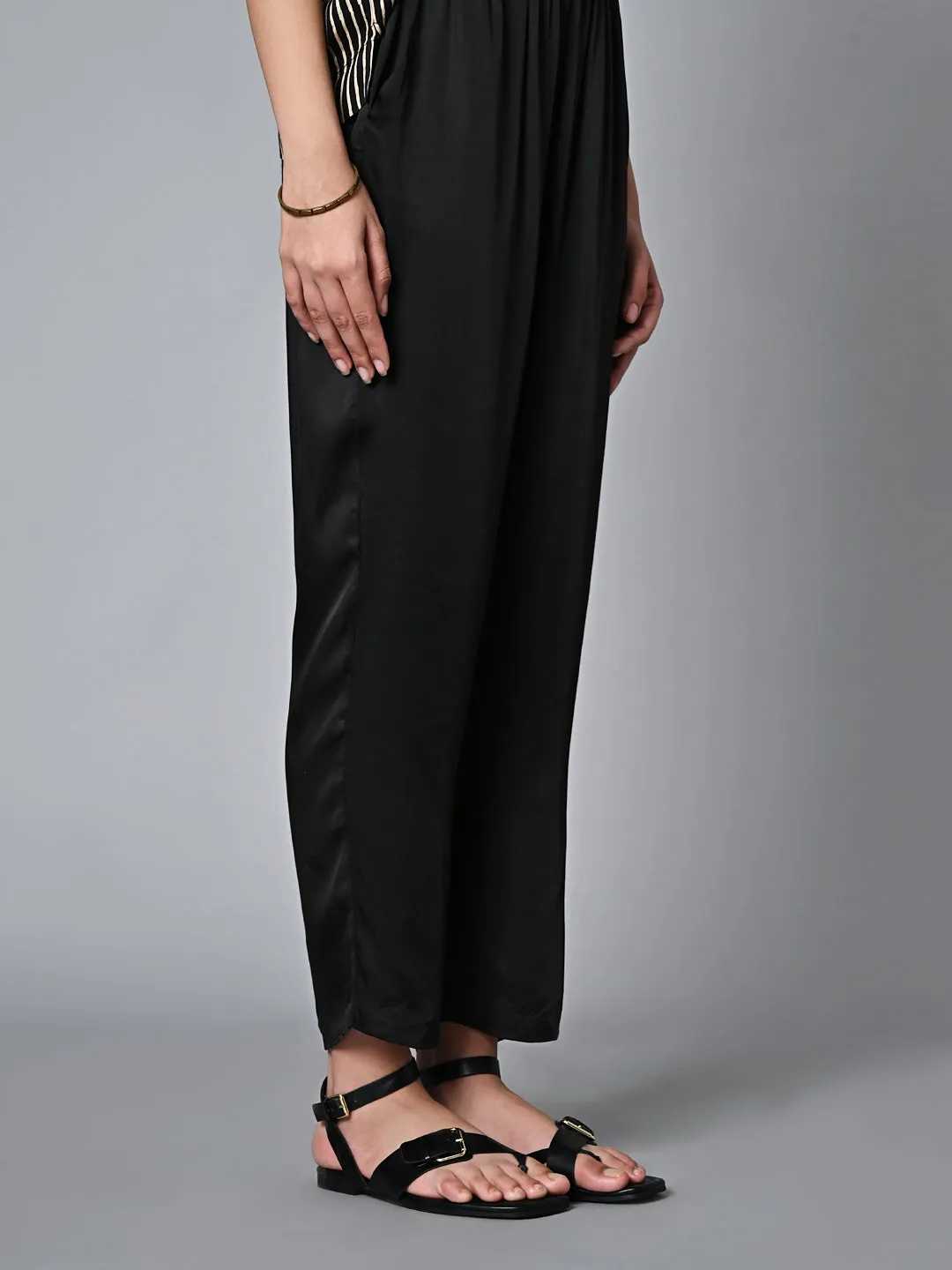 Women's Black Viscose Modal Regular Fit Pant